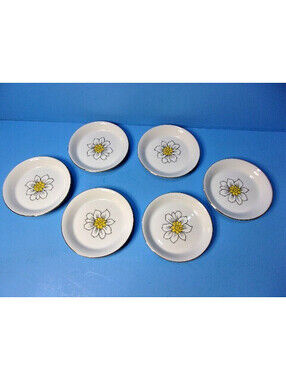 Vintage Mini Plates or Coasters Daisy Porcelain Gold Trim Creative Japan MCM